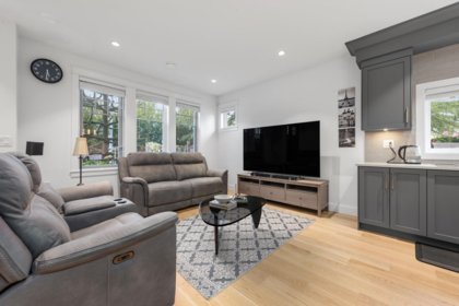 5702 Williams Road, Richmond, BC, Richmond — Half Duplex for sale