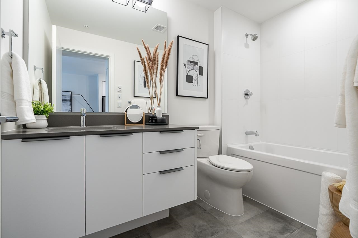 Bedroom 3 Photo of 320 7936 206 Street, Langley, BC