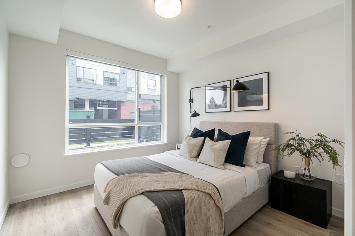 Walk-In Closet Photo of 320 7936 206 Street, Langley, BC