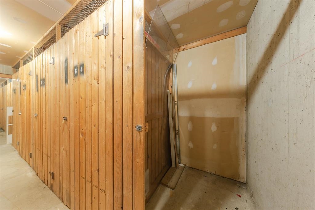 Basement Recreation Room Photo of 312 1040 Pacific Street, Vancouver, BC