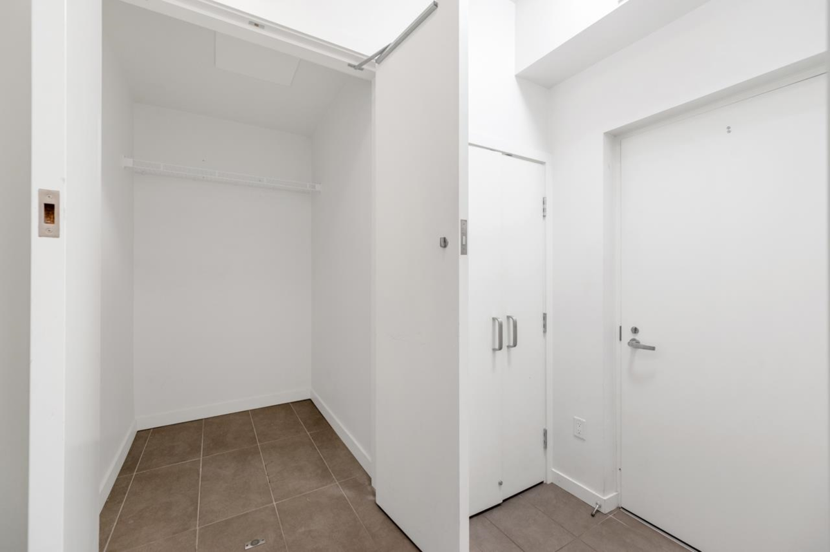 Entry Foyer Photo of 6342 Ash Street, Vancouver, BC