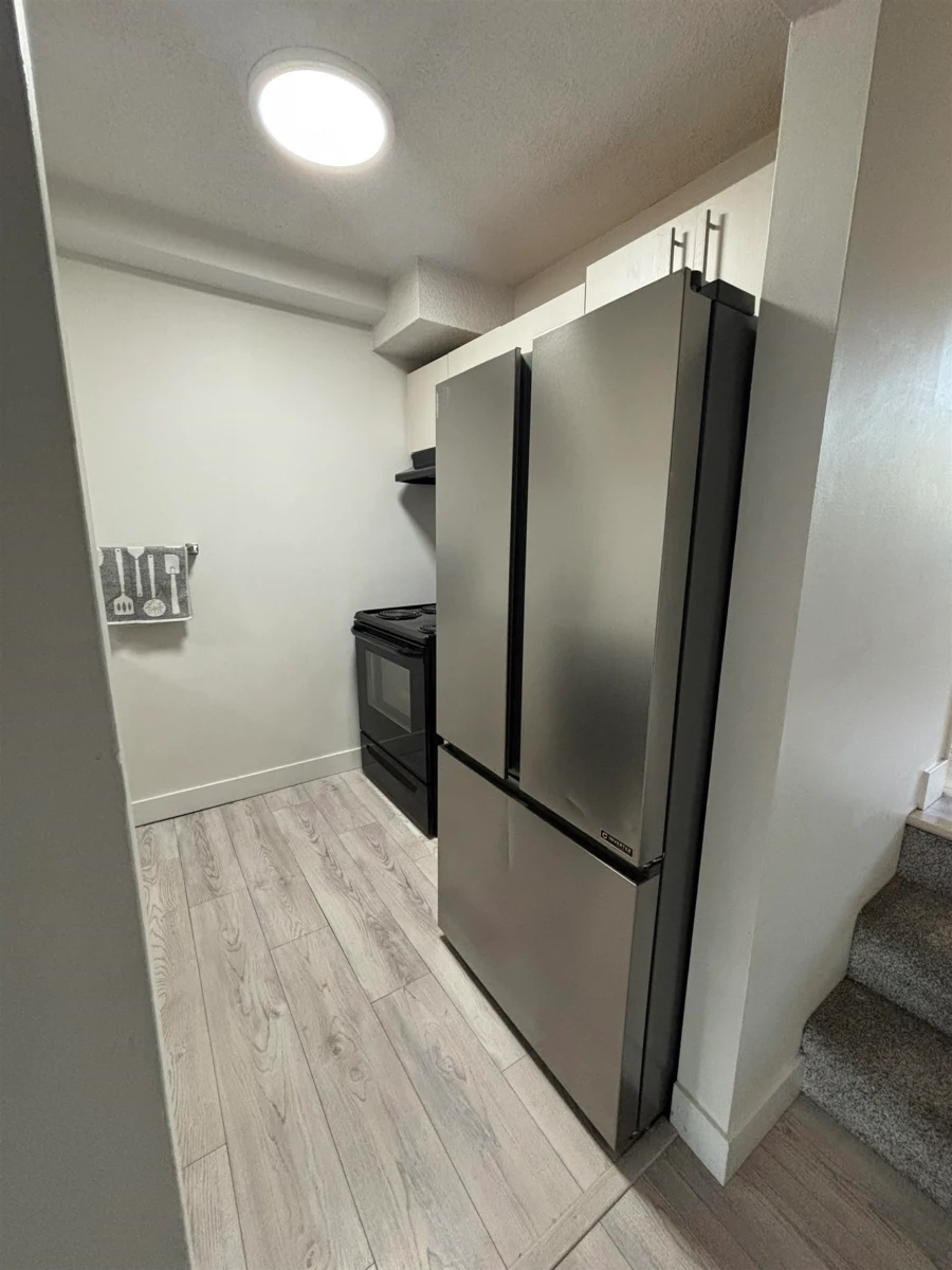 Walk-In Closet Photo of 58 17710 60 Avenue, Surrey, BC