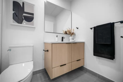 Office / Den Photo of 501 422 E 3rd Street, North Vancouver, BC