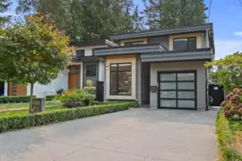 1033 Prospect Avenue, North Vancouver, BC