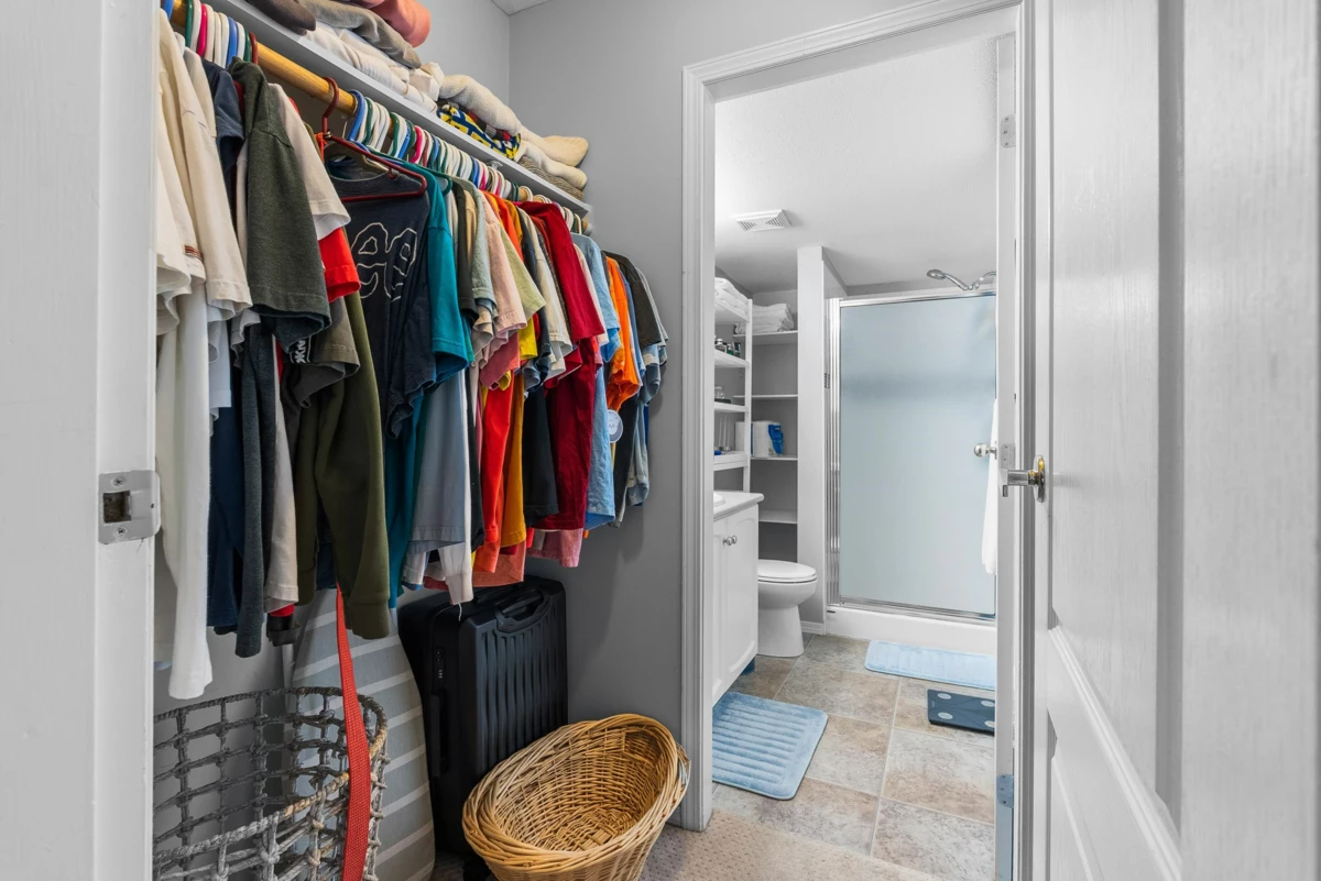 Guest Bathroom Photo of 105 2964 Trethewey Street, Abbotsford, BC