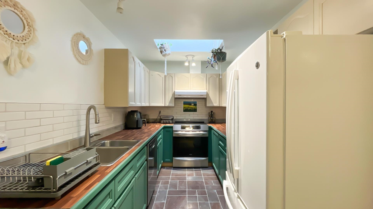 Bedroom 2 Photo of 305 9299 121 Street, Surrey, BC