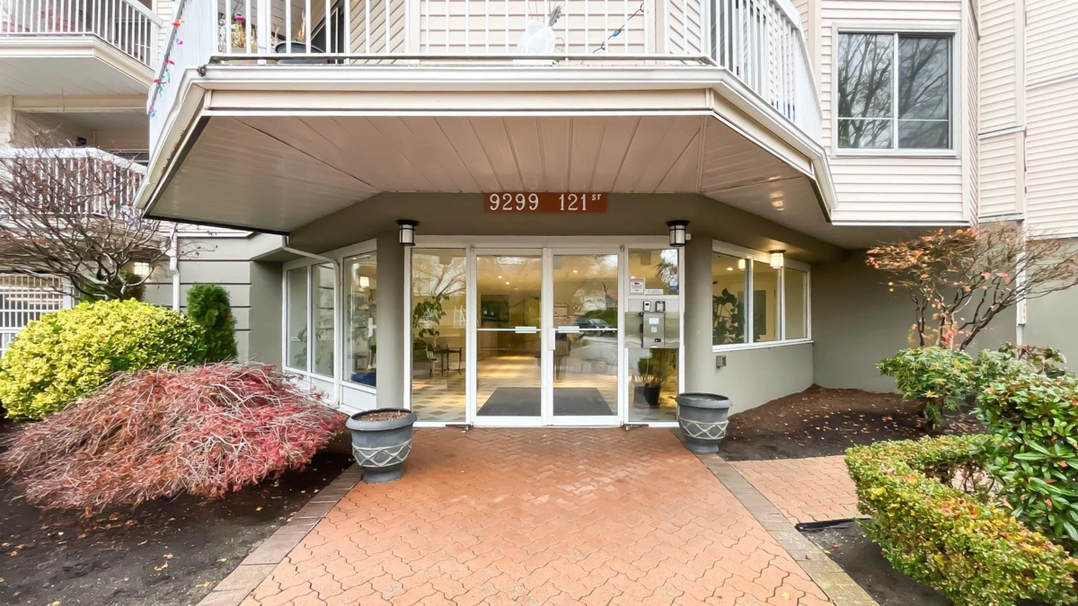 Living Room Photo of 305 9299 121 Street, Surrey, BC
