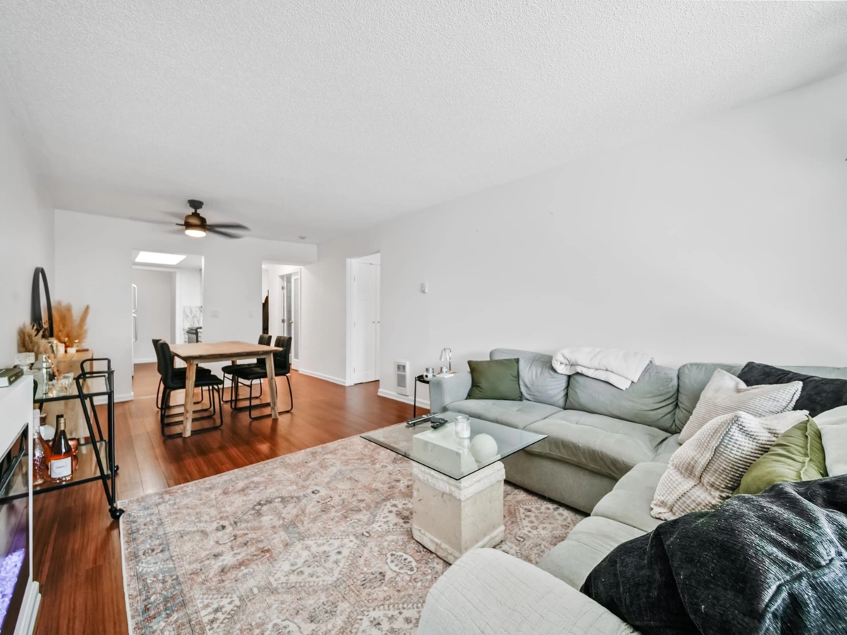 Family Room Photo of 111 1341 George Street, White Rock, BC