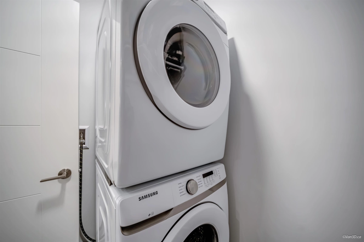 Guest Bathroom Photo of 309 5485 Brydon Crescent, Langley, BC