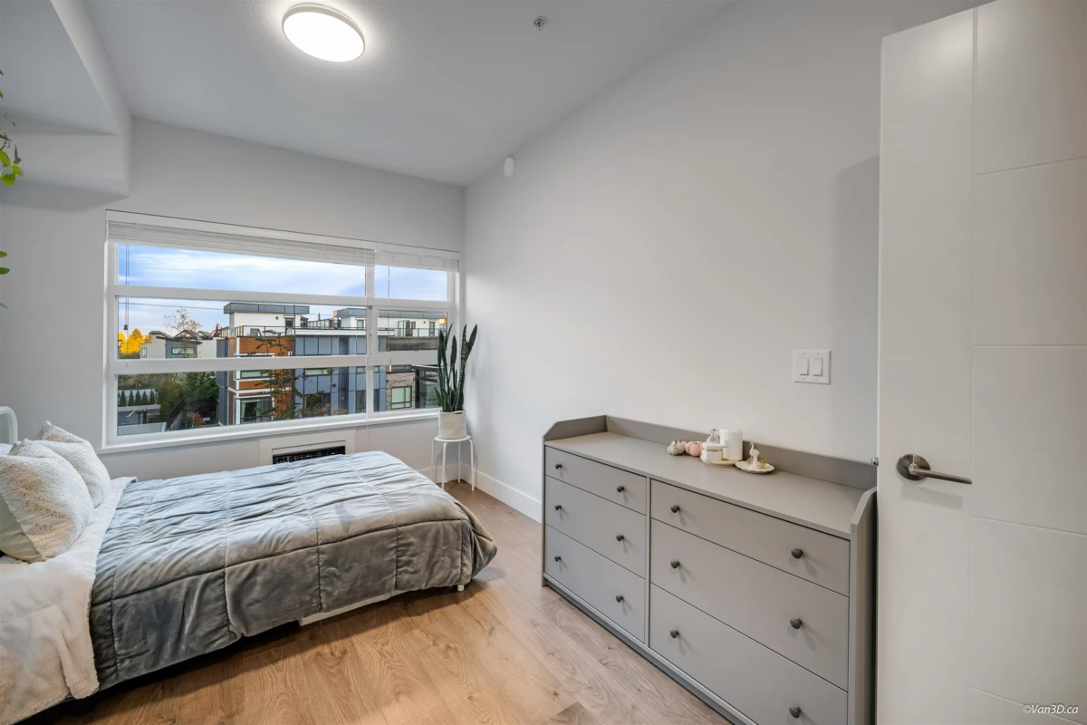 Primary Bathroom Photo of 309 5485 Brydon Crescent, Langley, BC