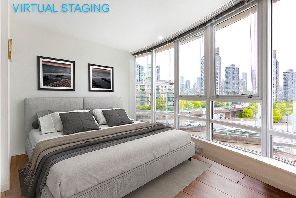 Kitchen Island Photo of 803 980 Cooperage Way, Vancouver, BC