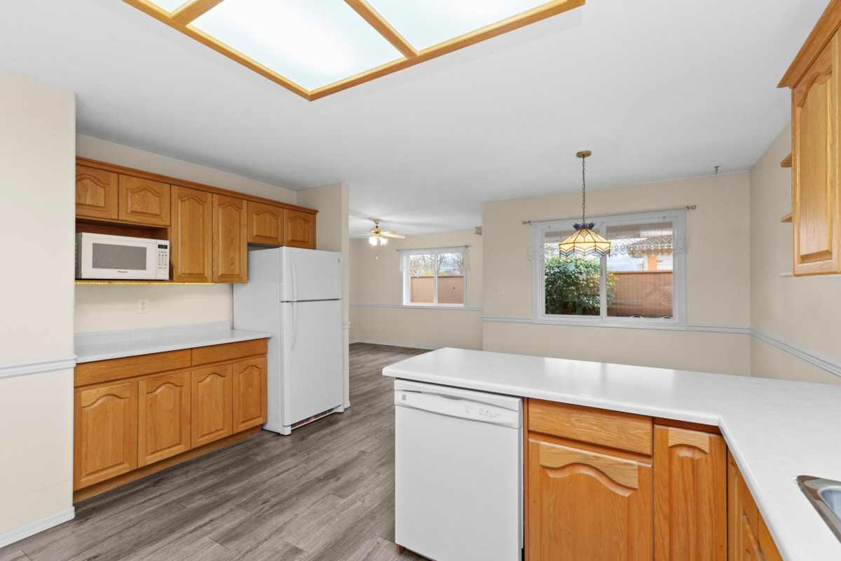 Bedroom 2 Photo of 39 46485 Airport Road, Chilliwack, BC
