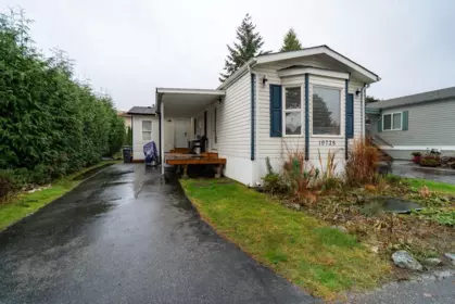 Community Amenities Photo (Clubhouse) of 19728 Poplar Place, Pitt Meadows, BC