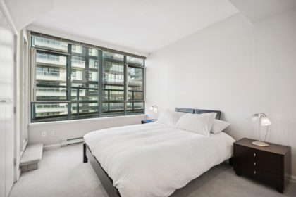 Office / Den Photo of PH 3-4 1383 Howe Street, Vancouver, BC
