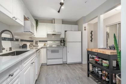 Breakfast Nook Photo of 401 2678 Dixon Street, Port Coquitlam, BC