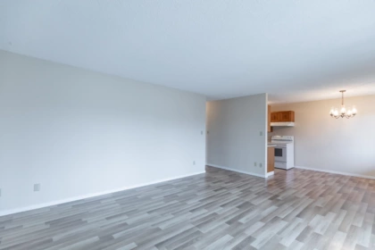 306 9425 Nowell Street, Chilliwack, BC, Chilliwack — Apartment/Condo for sale