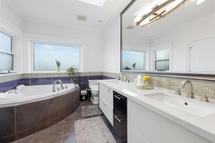 Laundry Room Photo of 7291 Parry Street, Richmond, BC
