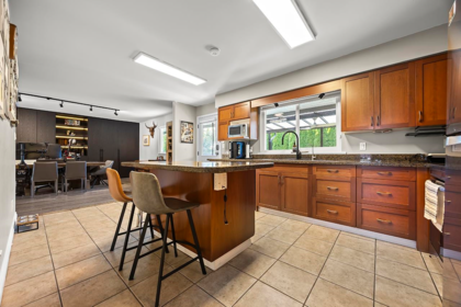 Breakfast Nook Photo of 3155 Cardinal Drive, Burnaby, BC