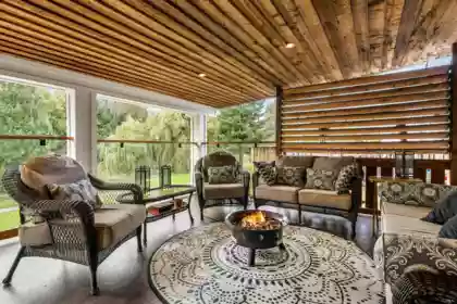 Swimming Pool Photo of 8542 Mccutcheon Avenue, Chilliwack, BC