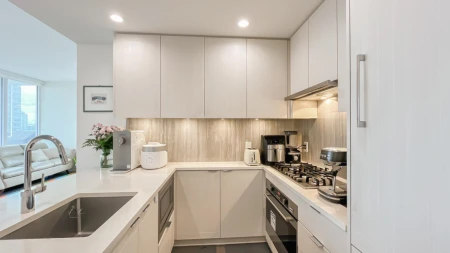 Breakfast Nook Photo of 1907 5051 Imperial Street, Burnaby, BC