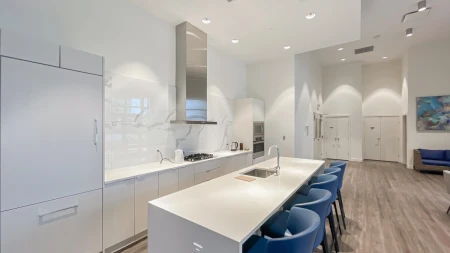 Hallway Photo of 1907 5051 Imperial Street, Burnaby, BC