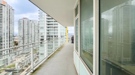 Office / Den Photo of 1907 5051 Imperial Street, Burnaby, BC