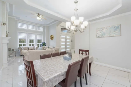 Kitchen Island Photo of 6168 126 Street, Surrey, BC