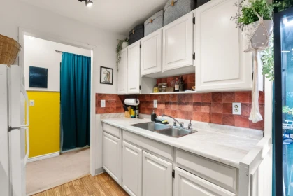 Kitchen Island Photo of 308 2366 Wall Street, Vancouver, BC