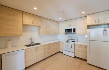 Kitchen Photo of 773 Prairie Avenue, Port Coquitlam, BC