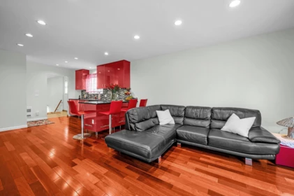 Powder Room Photo of 773 Prairie Avenue, Port Coquitlam, BC