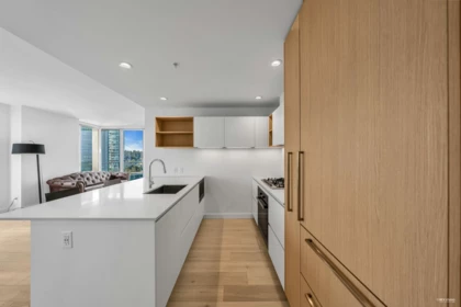 1004 6000 Mckay Avenue, Burnaby, BC
