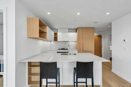 1004 6000 Mckay Avenue, Burnaby, BC