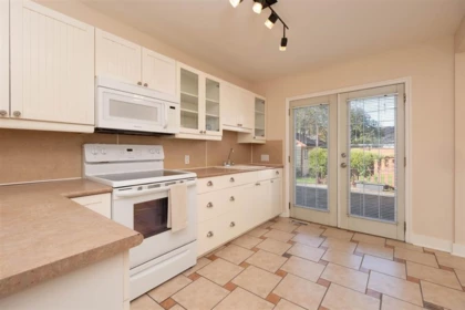 Pantry Photo of 3211 Catalina Crescent, Richmond, BC