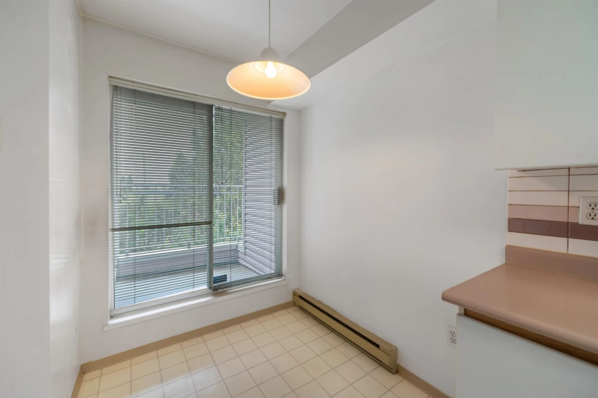 Office / Den Photo of 305 5488 Arcadia Road, Richmond, BC