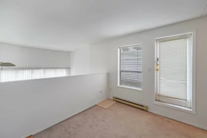 Hallway Photo of 305 5488 Arcadia Road, Richmond, BC