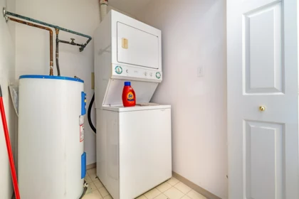 Mudroom Photo of 305 5488 Arcadia Road, Richmond, BC