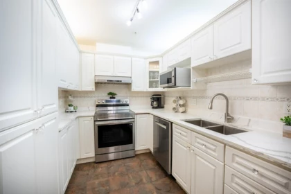Pantry Photo of 206 855 W 16th Street, North Vancouver, BC