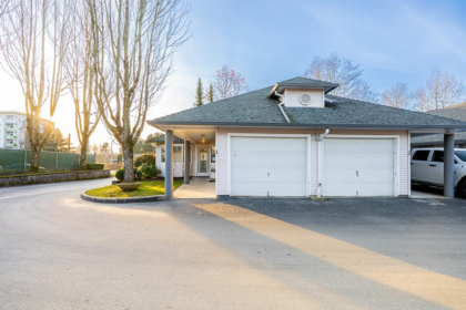 1 9088 Holt Road, Surrey, BC, Surrey — Townhouse for sale