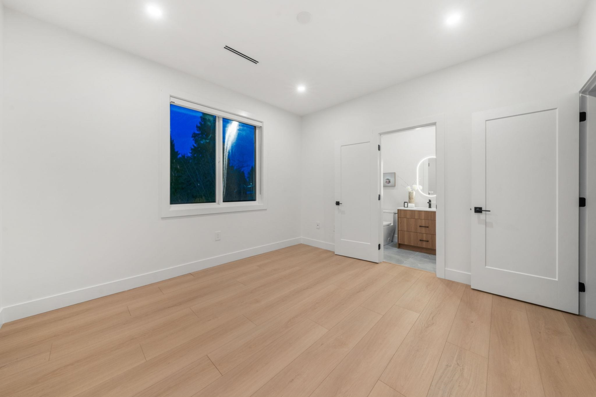 Front Yard Photo of 11648 94a Avenue, Delta, BC