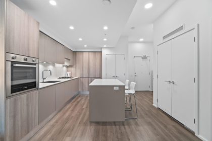 604 3809 Evergreen Place, Burnaby, BC