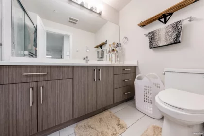 Powder Room Photo of 207 13799 101 Avenue, Surrey, BC