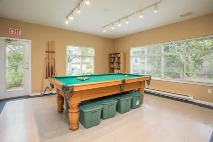 Entry Foyer Photo of 36 14877 33 Avenue, Surrey, BC