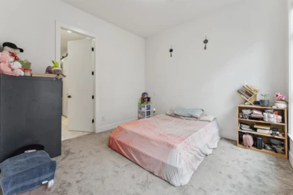 Bedroom 4 Photo of 210 13933 105 Boulevard, Surrey, BC