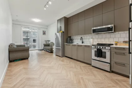Kitchen Island Photo of 210 13933 105 Boulevard, Surrey, BC
