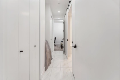 Powder Room Photo of 210 13933 105 Boulevard, Surrey, BC