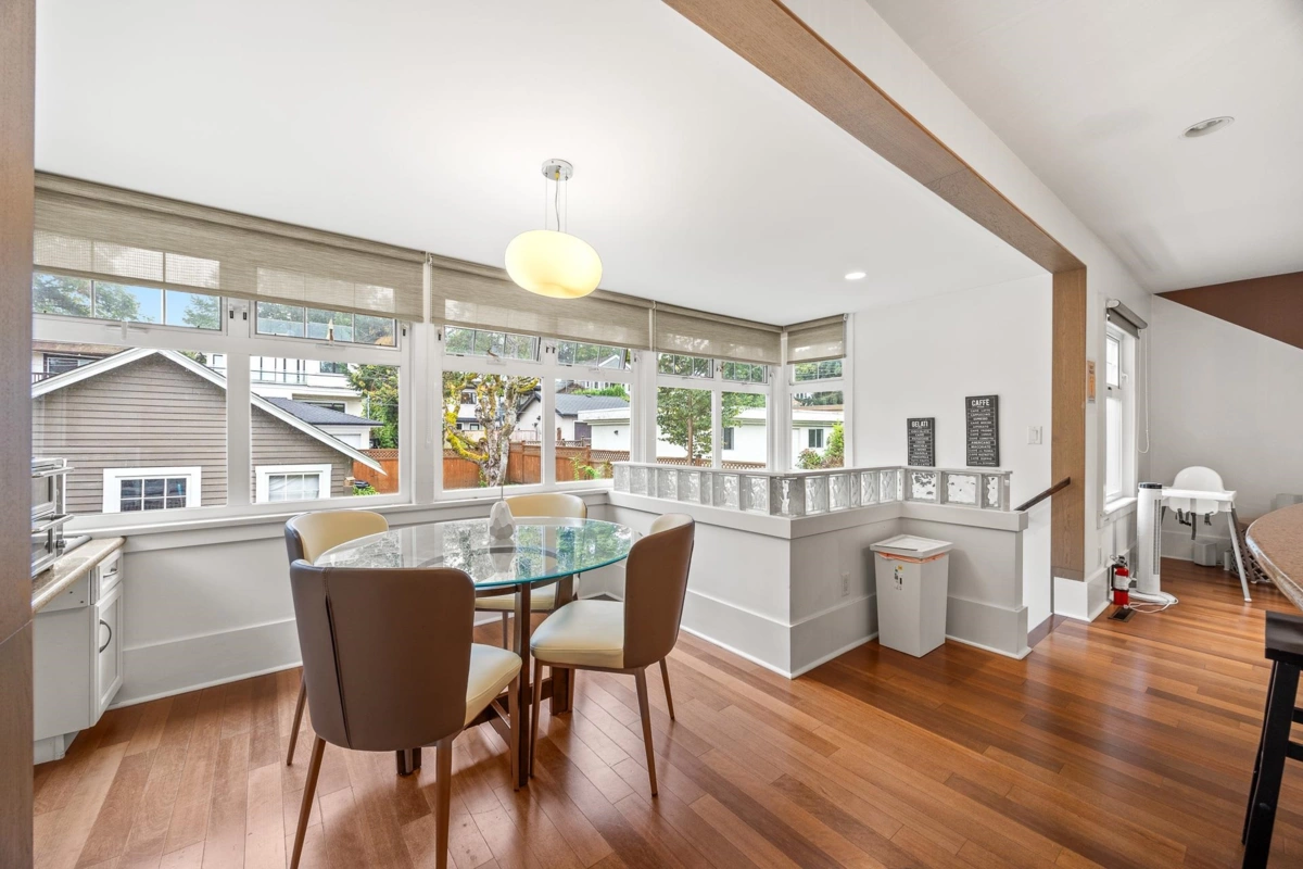 Guest Bathroom Photo of 3276 W 21st Avenue, Vancouver, BC