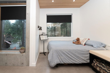 Powder Room Photo of 1572 Mountain Road, Gibsons, BC