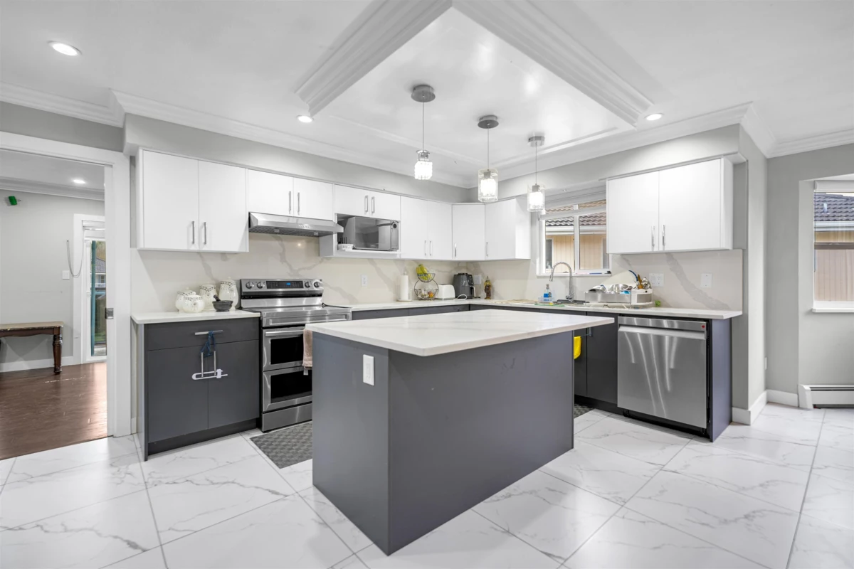 Loft / Bonus Room Photo of 7595 122a Street, Surrey, BC