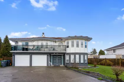 7595 122a Street, Surrey, BC, West Newton — 8 bed single family residence for sale