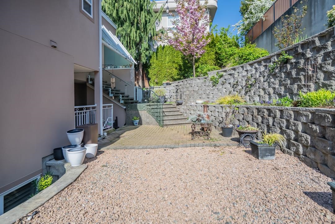 Neighborhood Park Photo Near 14433 Sunset Lane, White Rock, BC